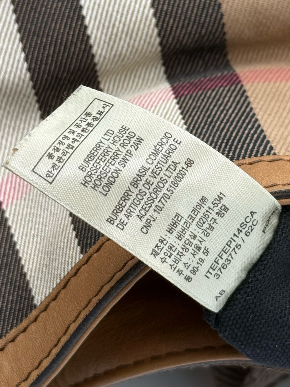 Burberry Haymarket House Check Leather and Canvas Hobo Bag - Picture 15 of 15